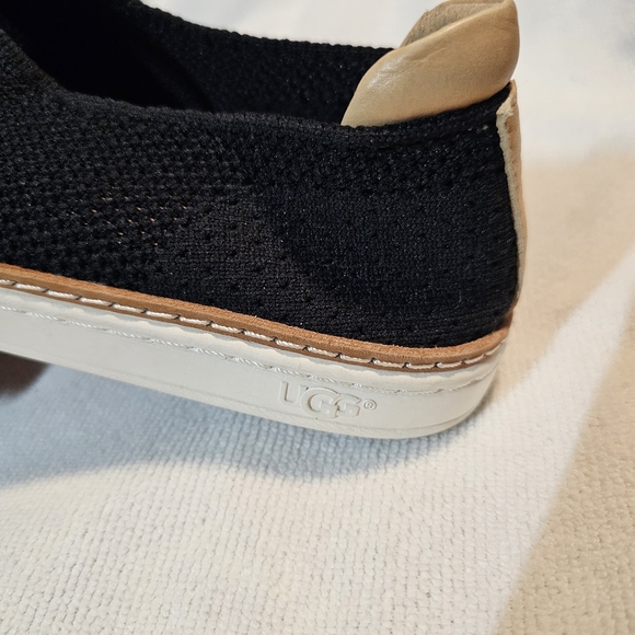 Ugg Shoes Pinkett Deckers Trainer Sneakers Women's Size 7.5 Black & Tan NEW - Picture 5 of 10